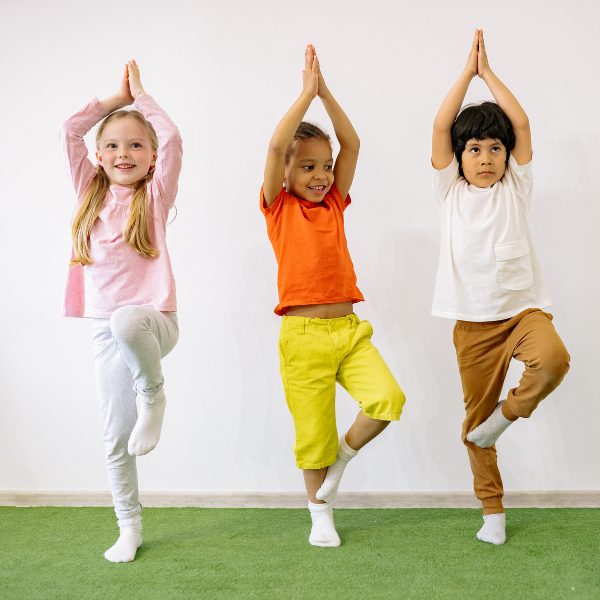 home educated children socialising in online class UK